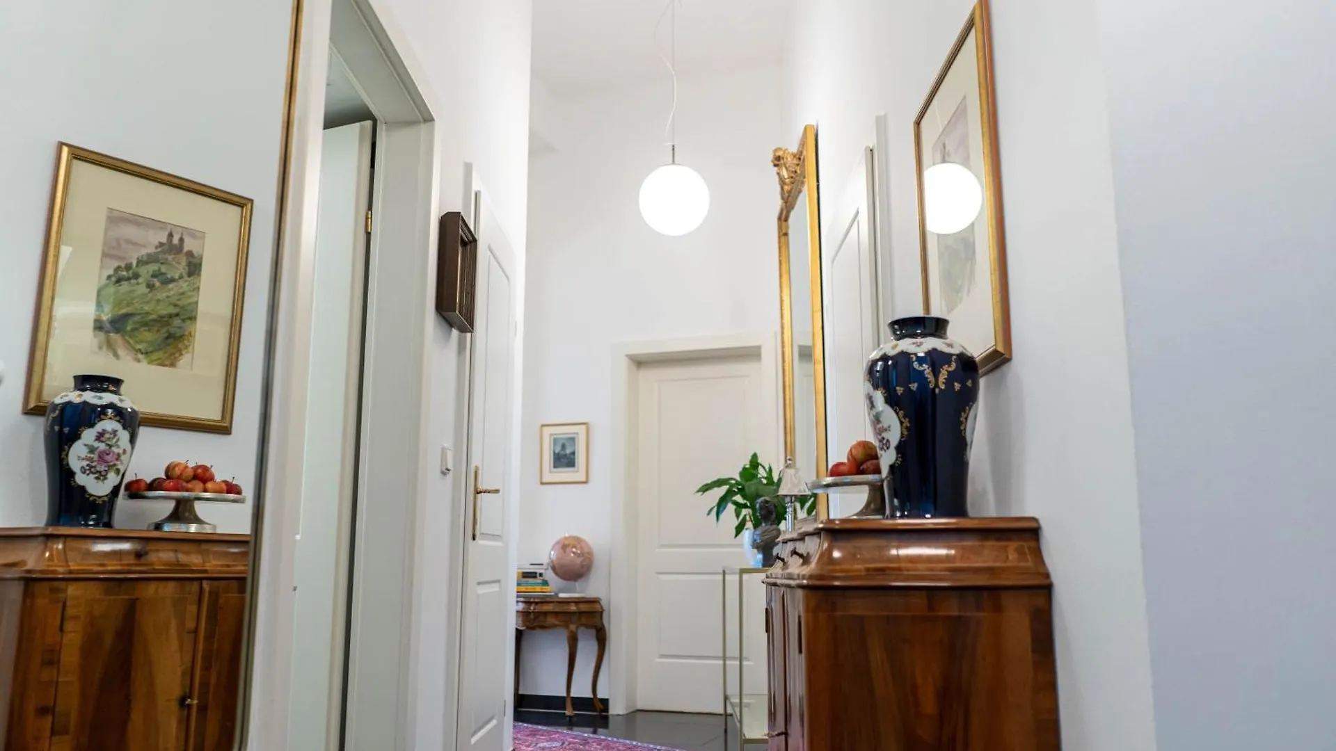 Apartment Royal Residence Schoenbrunn Vienna Austria