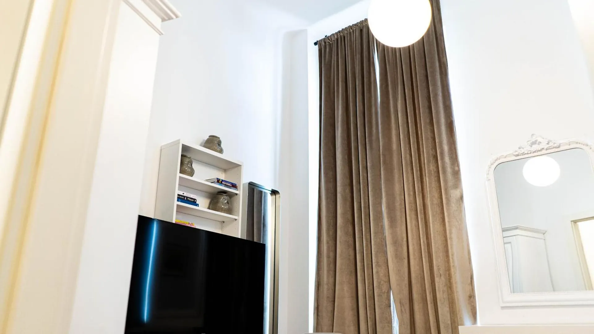 Apartment Royal Residence Schoenbrunn Vienna